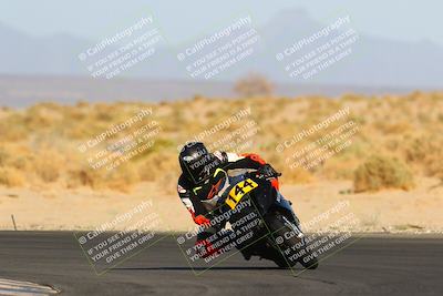 media/Apr-16-2022-CVMA (Sat) [[090b37c3ce]]/Race 14 Amateur Supersport Open/